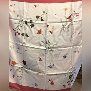 Hermès silk scarf Carre 35 Des Fleurs pour le dier